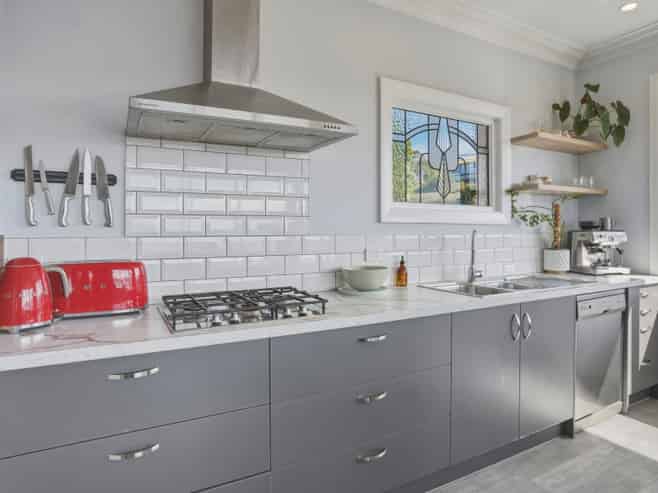 11 Middleton Road, Kew