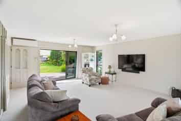 55 Townshend Crescent, Halswell