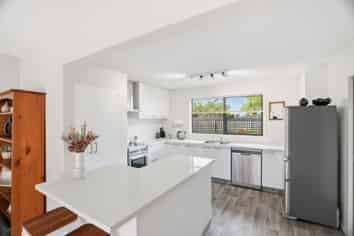 55 Townshend Crescent, Halswell