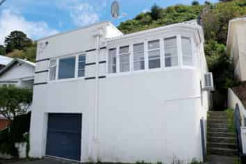 9 Upper Lewisville Tce, Thorndon