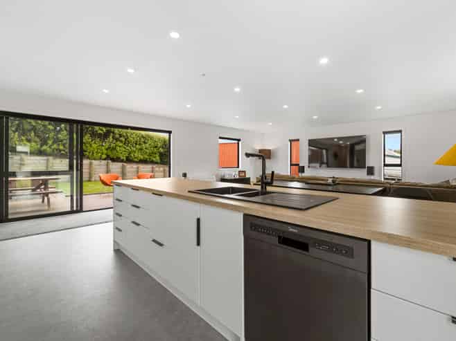 5 Emerson Street, Concord