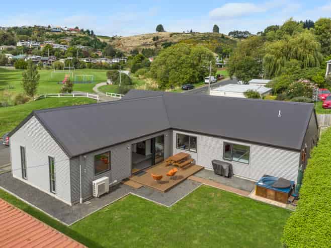 5 Emerson Street, Concord