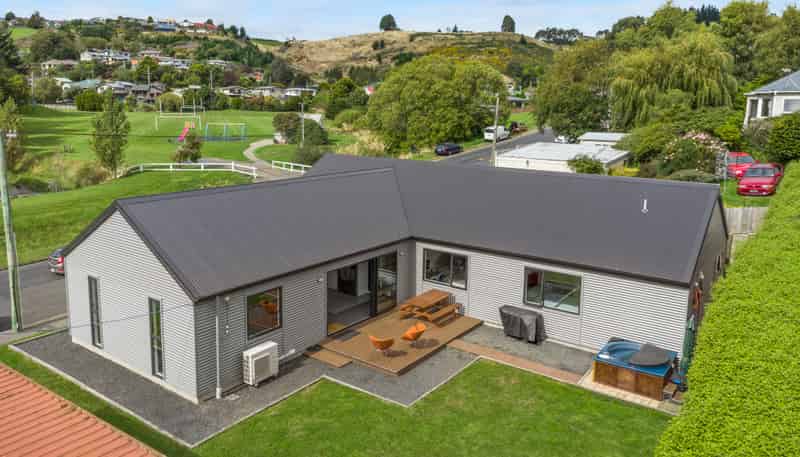 5 Emerson Street, Concord