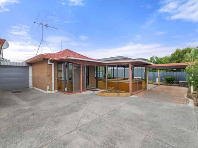 2/60 Vivian Wilson Drive, Eastern Beach