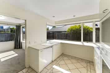 10 Masefield Street, Stoke