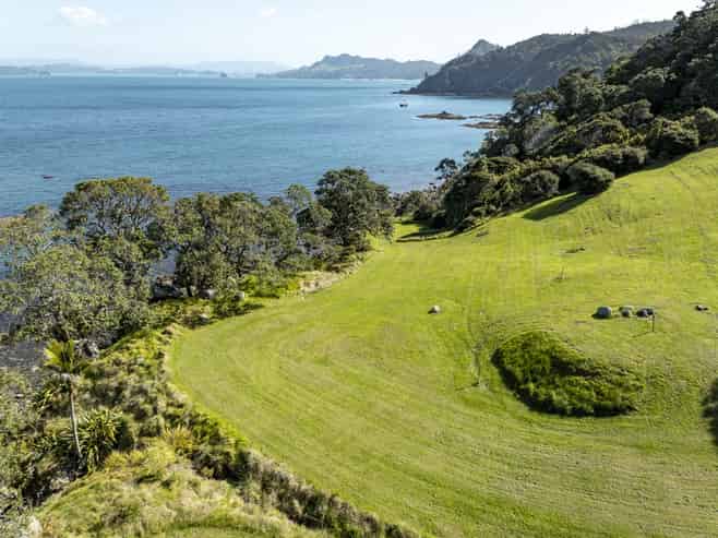 216K and 216Q Matapaua Bay Road, Opito Bay