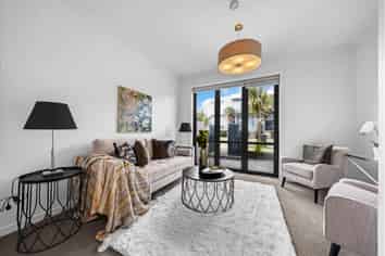 84 Norwood Drive, Flat Bush