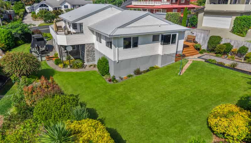 11 Vista Motu, Red Beach