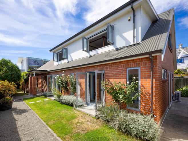 58 Nile Street, Nelson