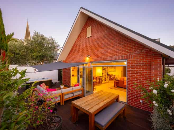 58 Nile Street, Nelson