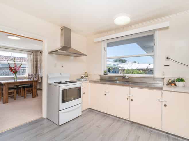 7 Innes Place, Roslyn