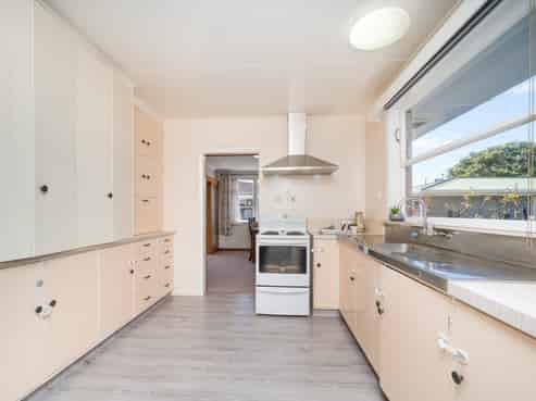 7 Innes Place, Roslyn