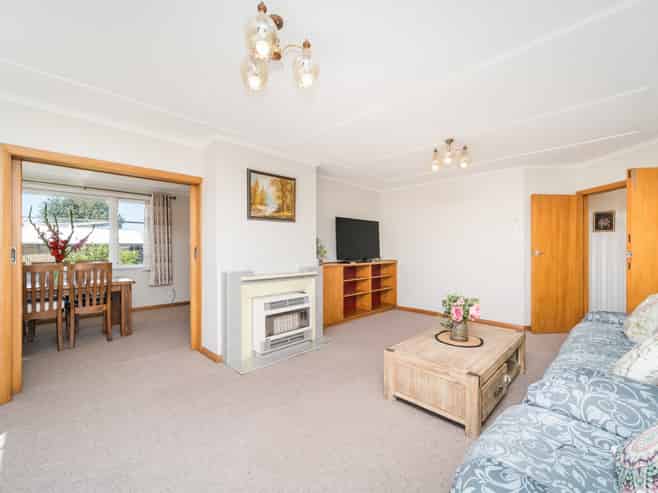 7 Innes Place, Roslyn