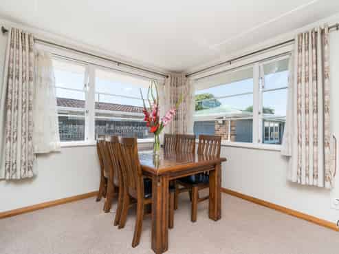 7 Innes Place, Roslyn