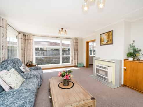 7 Innes Place, Roslyn