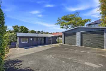 2/14 Montgomery Avenue, Belmont