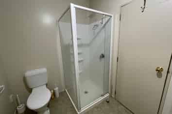 629 York Street, Mahora