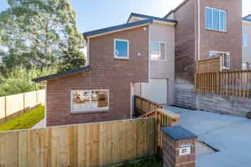 27 Sunshine Boulevard, Sunnyvale