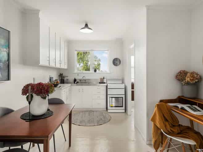 2/3 Grange Road, Mount Eden