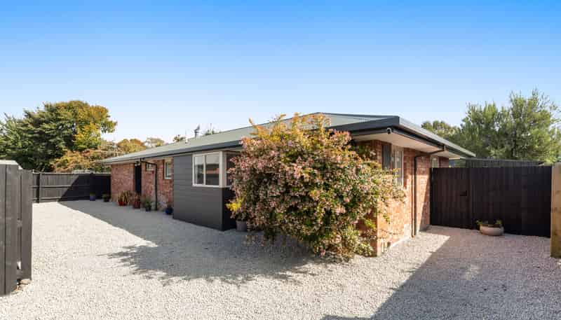 12A Bevin Place, Bryndwr