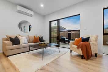 23B Geneva Place, Blockhouse Bay