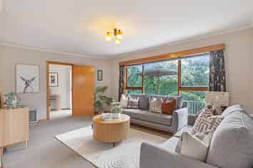 12 Lomax Place, Islington