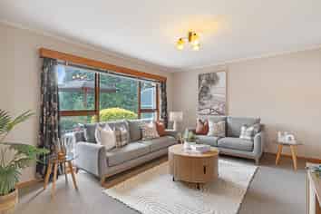 12 Lomax Place, Islington