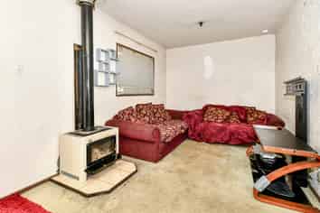 90C Beaumonts Way, Manurewa