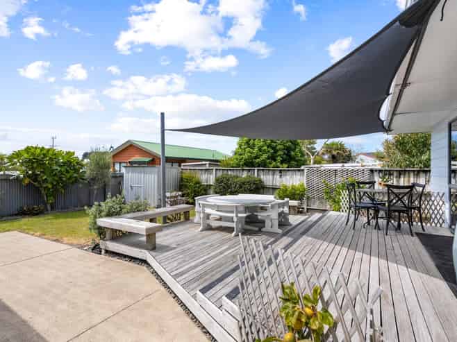 304B Sylvia Road, Whangamata