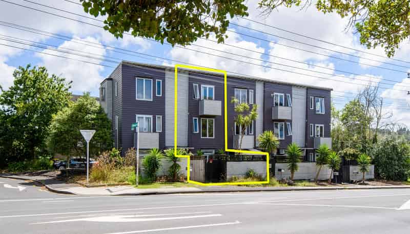 435B West Coast Road, Glen Eden