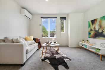 435B West Coast Road, Glen Eden