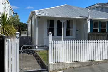 23 Trent Street, Island Bay