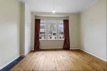 23 Trent Street, Island Bay