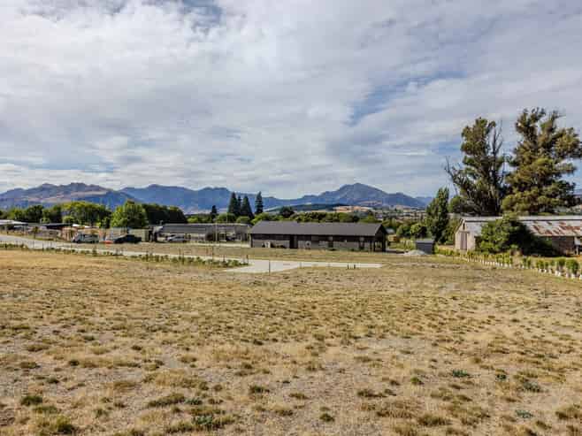 5 Glenbrook Lane, Wanaka