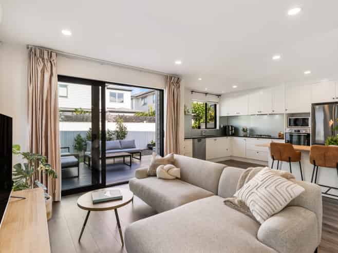 25 Kokowai Parade, Hobsonville