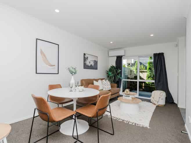 16/10 Burrows Place, Frankton