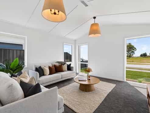 20 Annie Aranui Drive, Poraiti