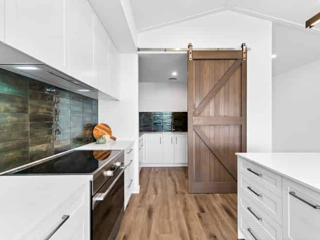 20 Annie Aranui Drive, Poraiti