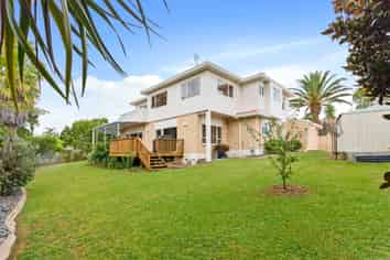 8 Seacrest Drive, West Harbour