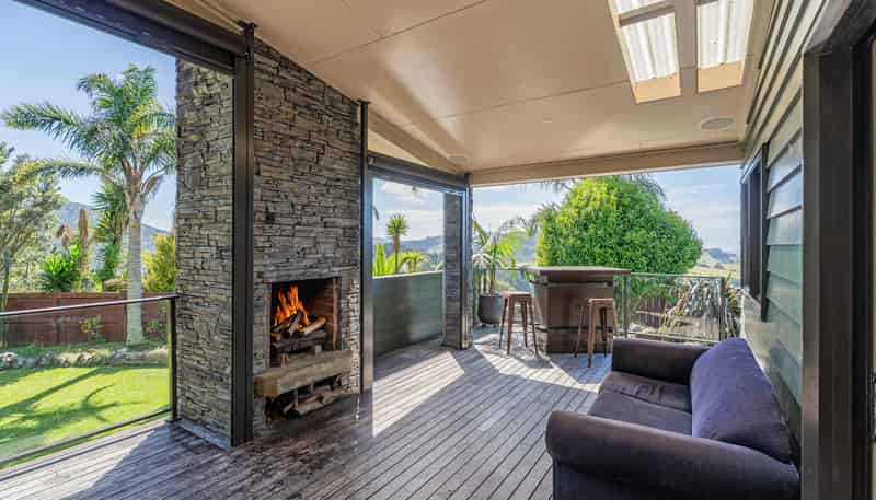 4 Tarapatiki Drive, Whitianga