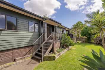 4 Tarapatiki Drive, Whitianga