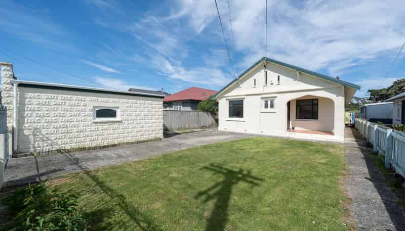 452 Broadway, Miramar