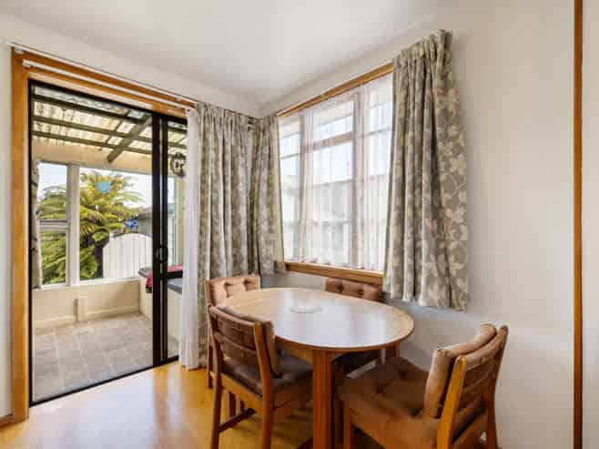 16 Tanner Street, Woolston