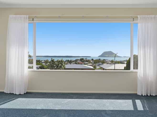 24 Tirinui Crest Road, Otumoetai