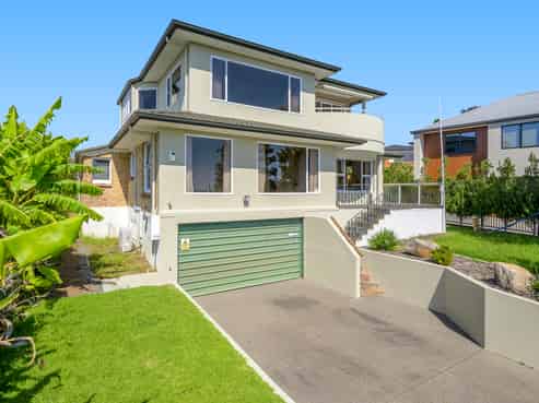 24 Tirinui Crest Road, Otumoetai