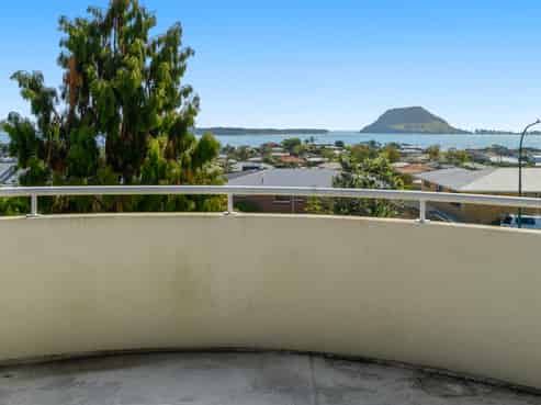 24 Tirinui Crest Road, Otumoetai