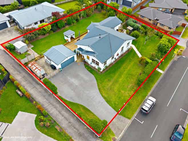 57 Queen Street, Riverhead