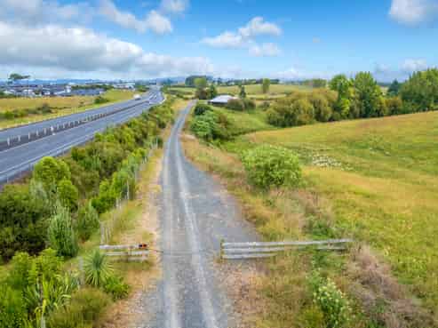 18 Haynes Place, Huntington