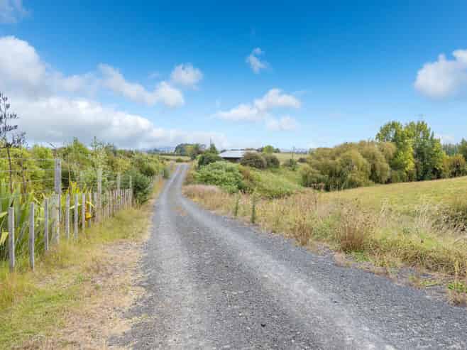 18 Haynes Place, Huntington