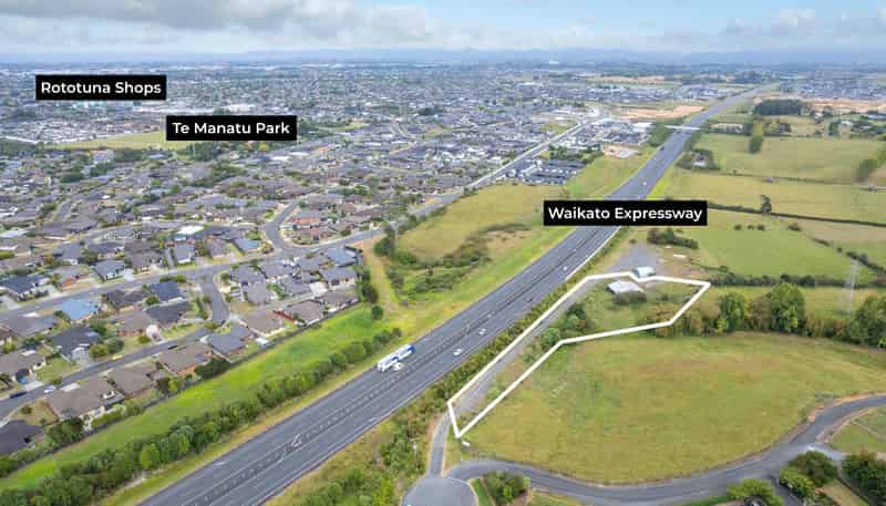 18 Haynes Place, Huntington